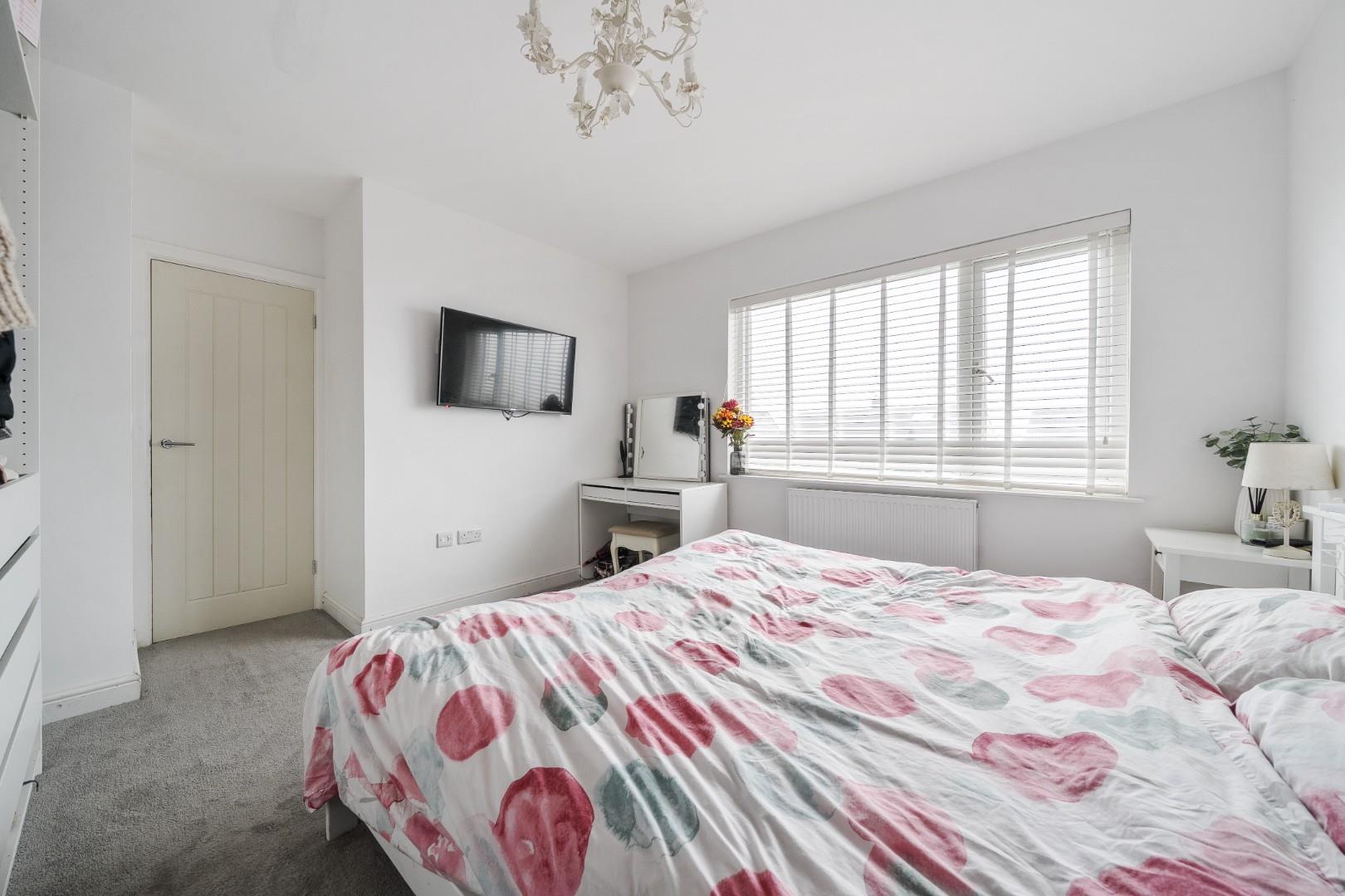 Overland Road, Mumbles, Swansea, SA3 4LP